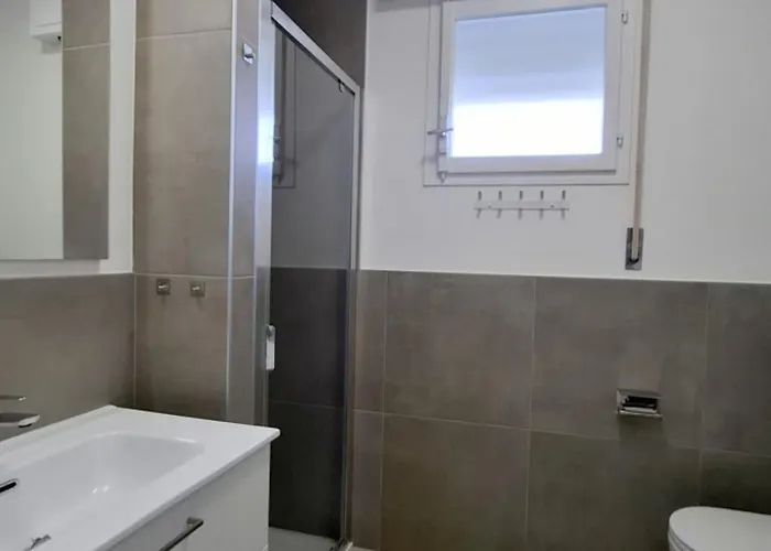 Daire Terrace And Comfort By The Sea